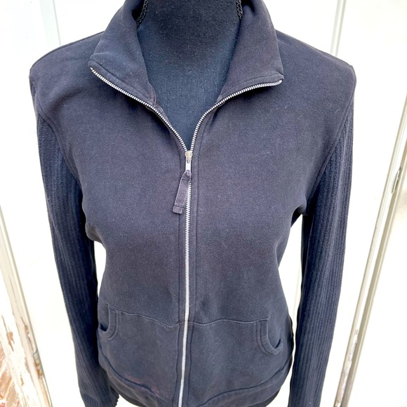 Gap, Long Sleeve, full zipper, Sweater, size M - Picture 3 of 4